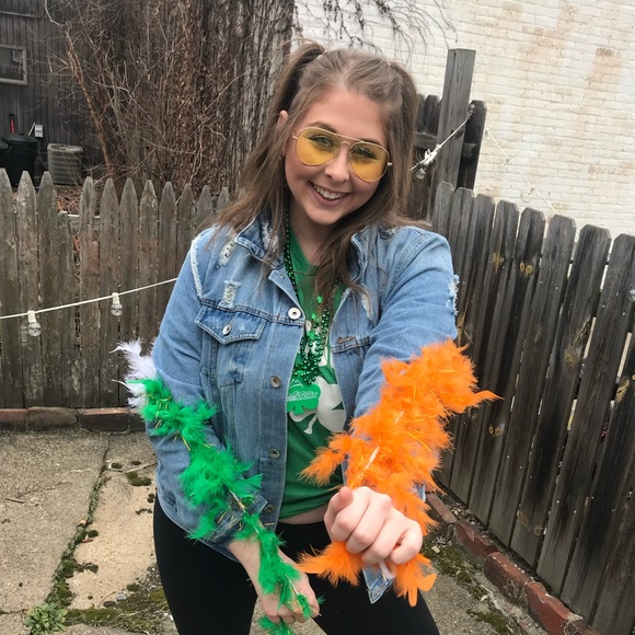 Oversized Jean Jacket - Distressed ! - Picture 5 of 5